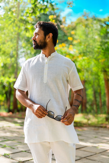 Men's Pure Linen Mandarin Collar White Short Kurta